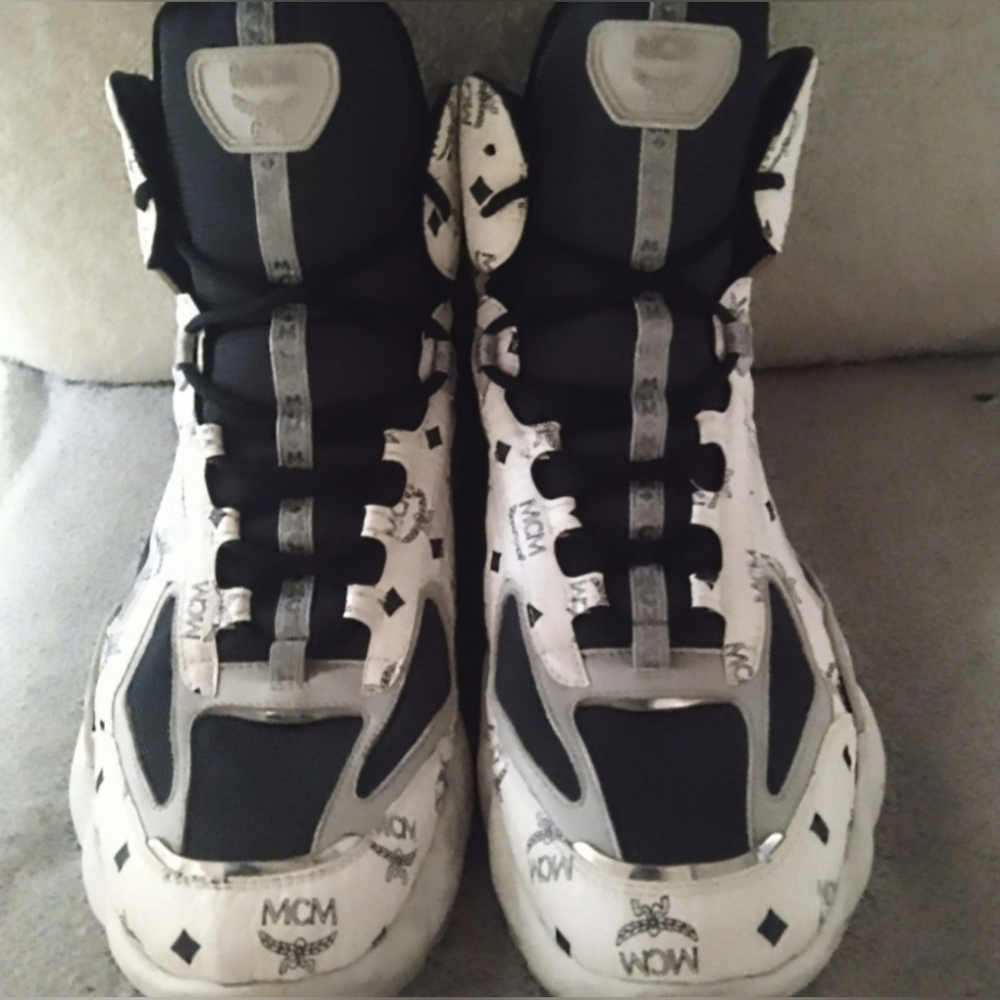 MCM Boots Luft Collection.